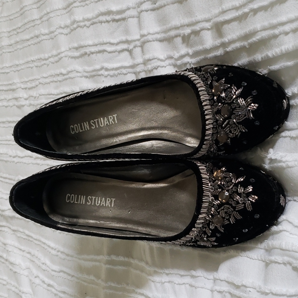 Size 8.5 black sequin shoes